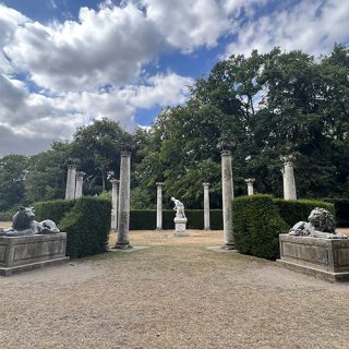 Temple Lawn in Anglesey Abbey