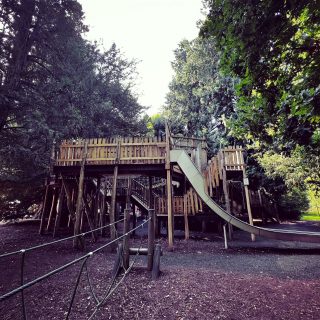 Cotswold Wildlife Park and Gardens - Adventure Playground - Sky Maze Tree House